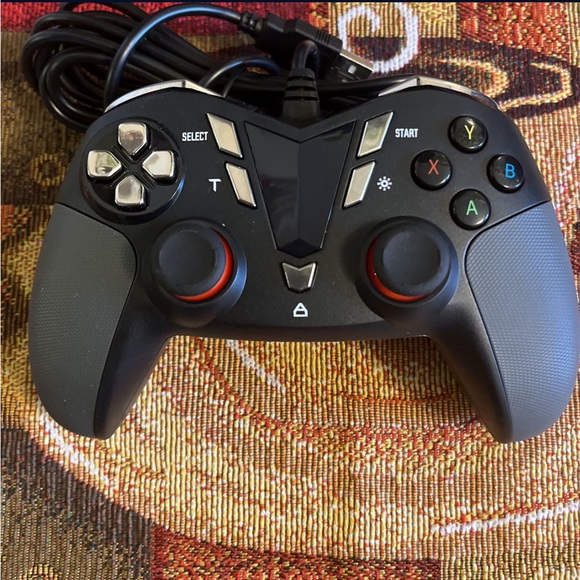 GAMING CONTROLLER - Picture 2 of 6